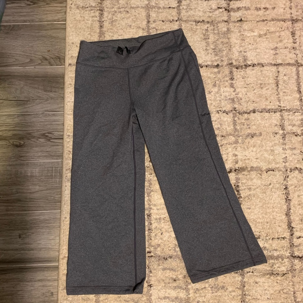 Lululemon crop leggings
